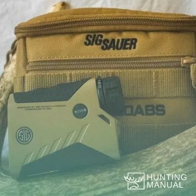 how does laser rangefinder work